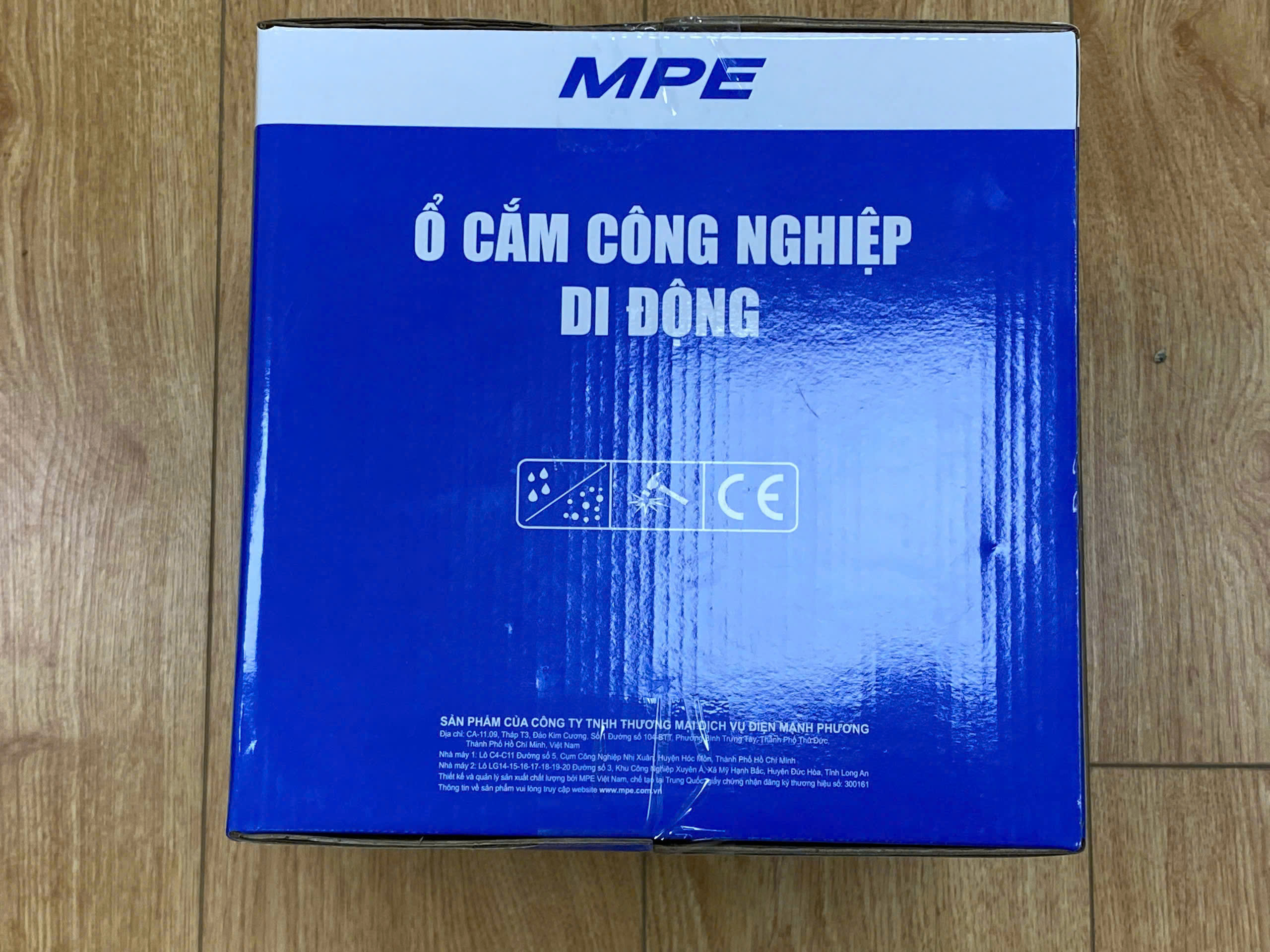 Phích cắm công nghiệp MPE giá rẻ