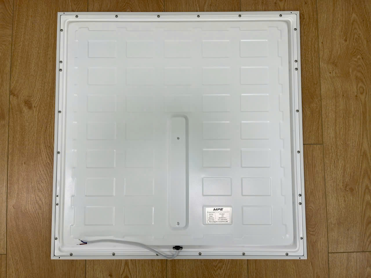 gia-den-led-panel-mpe-hcm